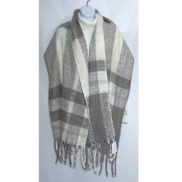 LC Lauren Conrad Accessories - Blanket Scarf Shawl LC Lauren Conrad Knit Woven Wrap Wide Gray Plaid 74 X 18